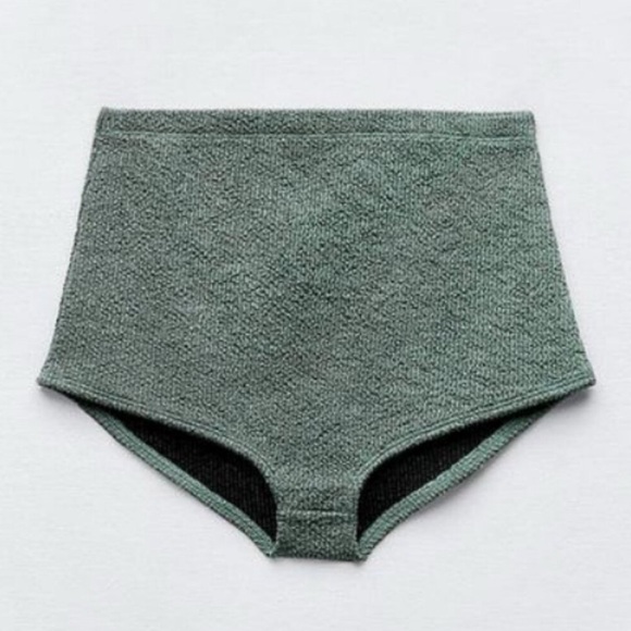 ZARA Green High-Waisted Textured Micro Shorts - Picture 1 of 4